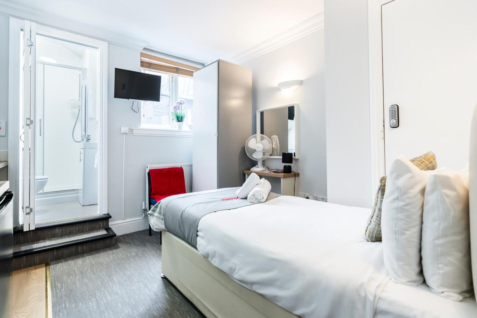 ริเวอร์ไซด์ อพาร์ตเมนต์ Bed & Breakfast นอร์ริช ภายนอก รูปภาพ